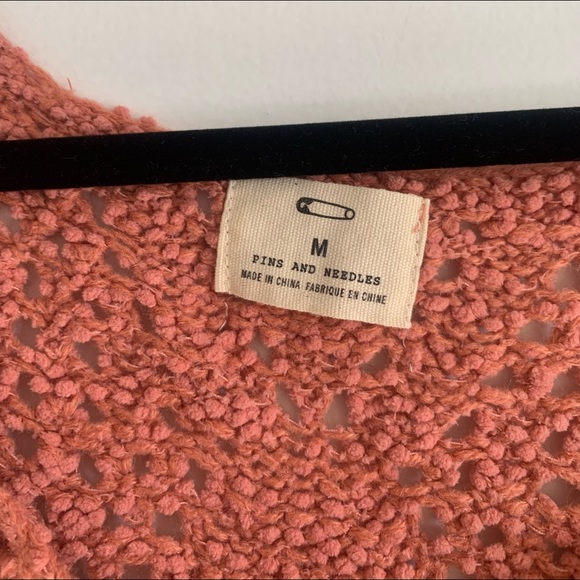 Urban Outfitters Pins & Needles Peach Diamond Knit Crewneck Sweater size Medium - Picture 5 of 7